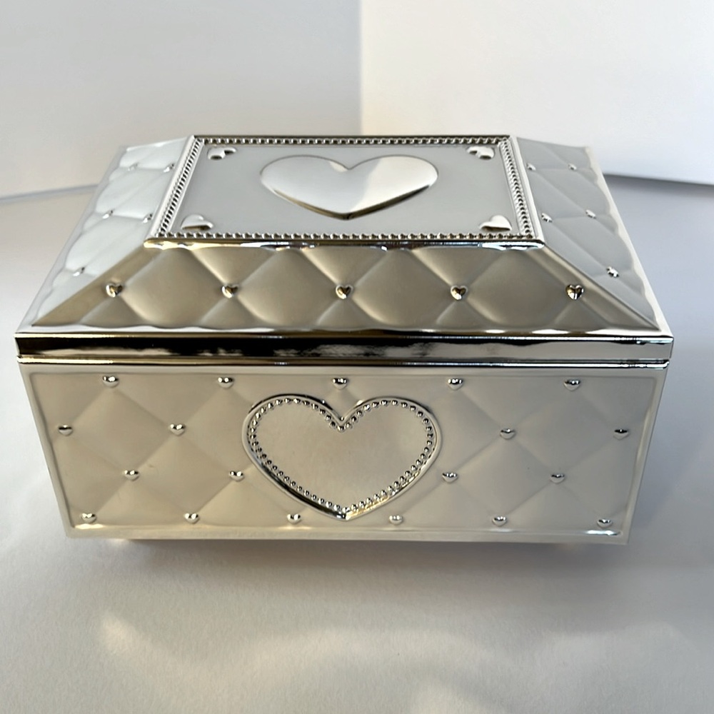 Lenox Unicorn Music Jewelry Box